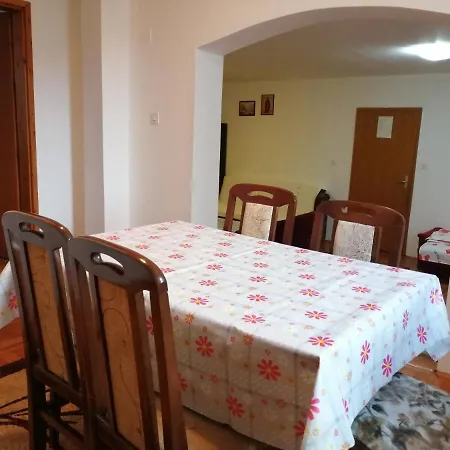 Pansion Velickovic Apartment Niska Banja